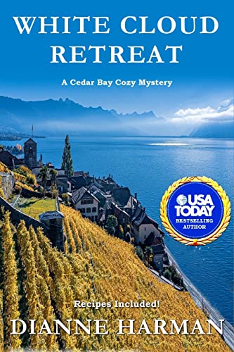 Beispielbild fr White Cloud Retreat (Cedar Bay Cozy Mystery Series) zum Verkauf von SecondSale