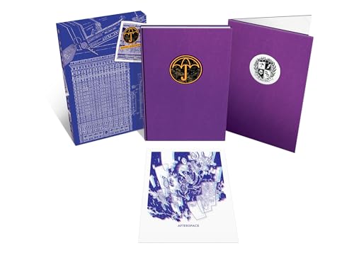 Imagen de archivo de The Umbrella Academy Volume 3: Hotel Oblivion Deluxe Edition a la venta por Bellwetherbooks