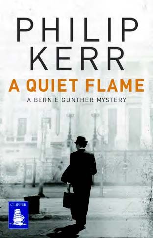 Imagen de archivo de A Quiet Flame a la venta por Better World Books Ltd