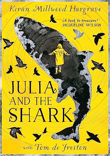 Imagen de archivo de Julia and the Shark a la venta por ThriftBooks-Atlanta