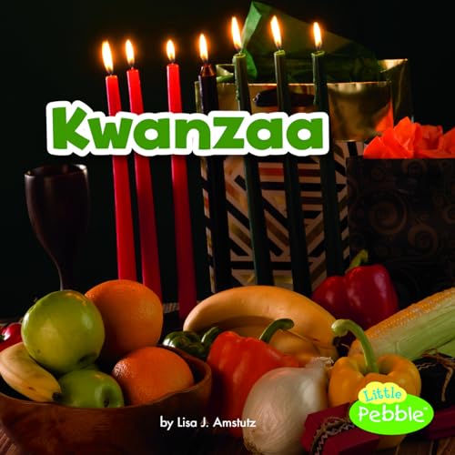 9781515748618: Kwanzaa (Holidays Around the World) (Little Pebble: Holidays Around the World)