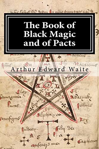 9781519531292: The Book of Black Magic and of Pacts