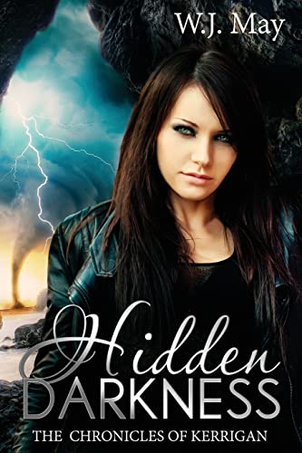 Beispielbild fr Hidden Darkness : Paranormal Tattoo Romance zum Verkauf von Better World Books