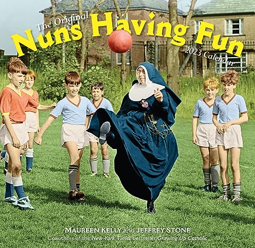 Beispielbild fr Nuns Having Fun Wall Calendar 2023: Real Nuns Having a Rollicking Good Time zum Verkauf von Books Unplugged