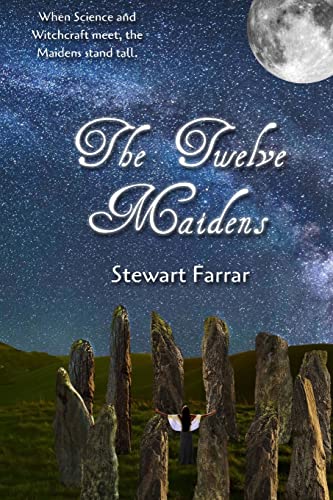 9781523698554: The Twelve Maidens