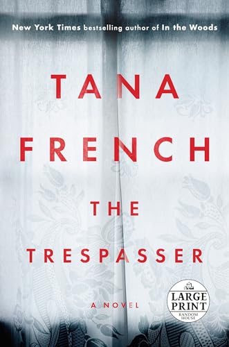 9781524708672: The Trespasser