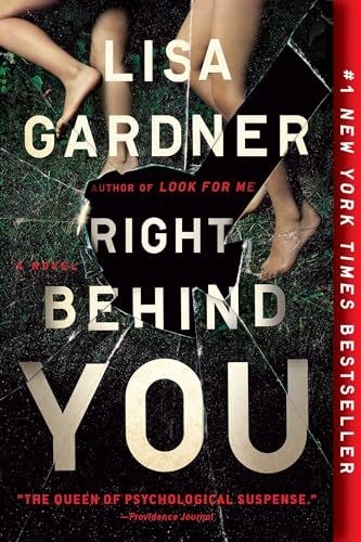 Beispielbild fr Right Behind You: A Novel (FBI Profiler) zum Verkauf von Wonder Book