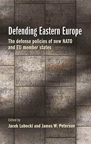 Imagen de archivo de Defending Eastern Europe a la venta por PBShop.store US