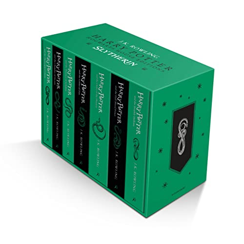 Beispielbild fr Harry Potter Slytherin House Editions Paperback Box Set zum Verkauf von Chiron Media