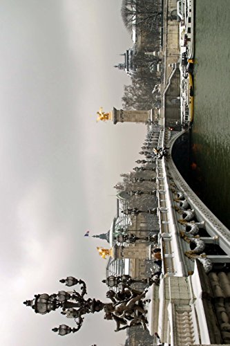 Beispielbild fr Pont Alexandre III Bridge in Paris France Journal: 150 page lined notebook/diary zum Verkauf von Buchpark