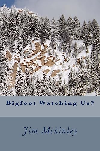 9781534961012: Bigfoot Watching Us?