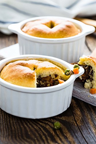 9781537648101: Beef Pot Pie in Ramekin Journal: 150 page lined notebook/diary