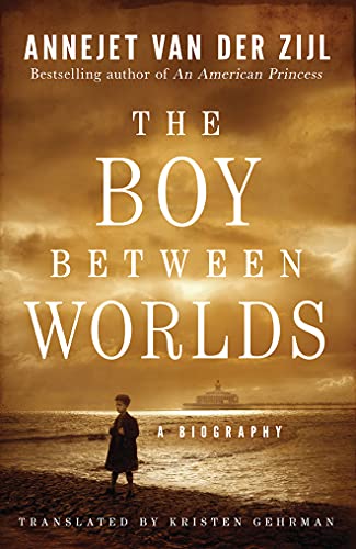 9781542007313: The Boy Between Worlds: A Biography