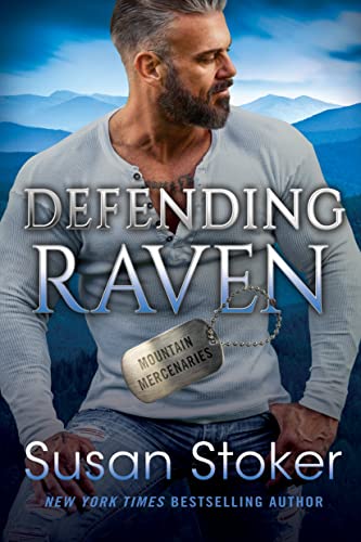 Stock image for Defending Raven (Mountain Mercenaries, 7) for sale by St Vincent de Paul of Lane County
