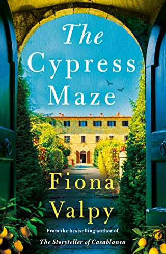 Imagen de archivo de The Cypress Maze a la venta por KuleliBooks