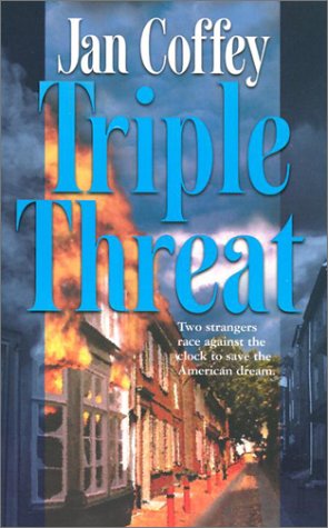 Beispielbild fr Triple Threat zum Verkauf von Wonder Book