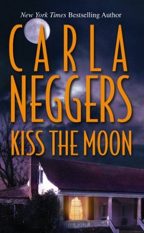 Beispielbild fr Kiss The Moon zum Verkauf von Wonder Book