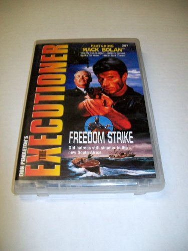 Imagen de archivo de Freedom Strike (Mack Bolan: the Executioner) a la venta por The Yard Sale Store