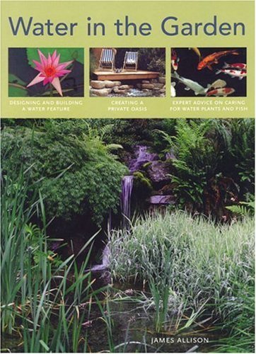 Beispielbild fr Water in the Garden zum Verkauf von Wonder Book