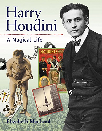 9781553377702: Harry Houdini: A Magical Life (Snapshots: Images of People and Places in History)