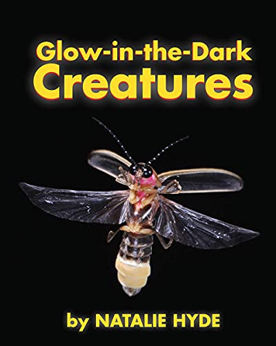 Beispielbild fr Glow-In-The-Dark Creatures zum Verkauf von Blackwell's