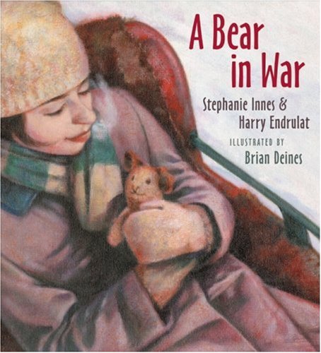 Imagen de archivo de A Bear in War a la venta por Better World Books