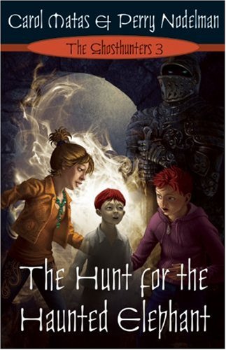 Imagen de archivo de The Hunt for the Haunted Elephant a la venta por Better World Books
