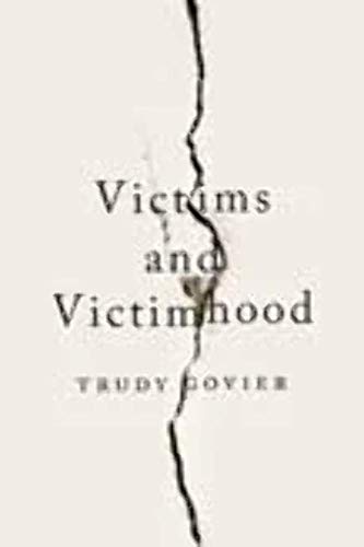 9781554810994: Victims and Victimhood