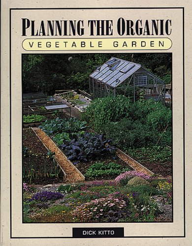 9781555911096: Planning the Organic Vegetable Garden