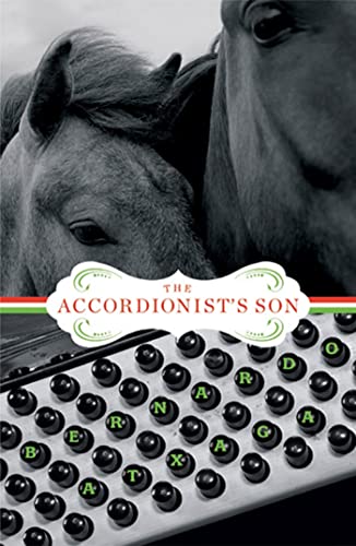 Imagen de archivo de The Accordionists Son: A Novel (Lannan Translation Selection (Graywolf Paperback)) a la venta por Bookoutlet1