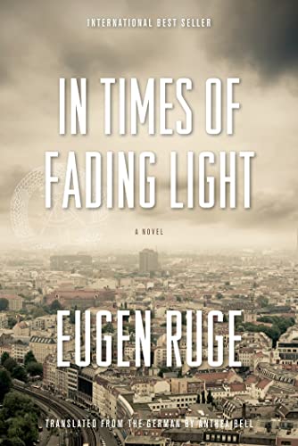 9781555976439: In Times of Fading Light (Lannan Translation Selection (Graywolf Hardcover))