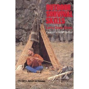 Imagen de archivo de Outdoor Survival Skills a la venta por Books of the Smoky Mountains