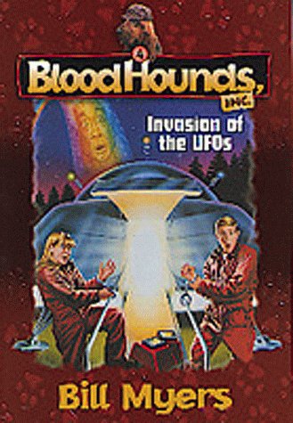 Imagen de archivo de Invasion of the UFO'S: No 4 (Bloodhounds Inc) a la venta por WorldofBooks
