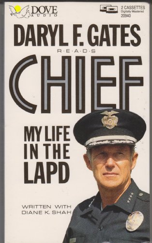 Beispielbild fr CHIEF, MY LIFE IN THE LAPD. zum Verkauf von John K King Used & Rare Books