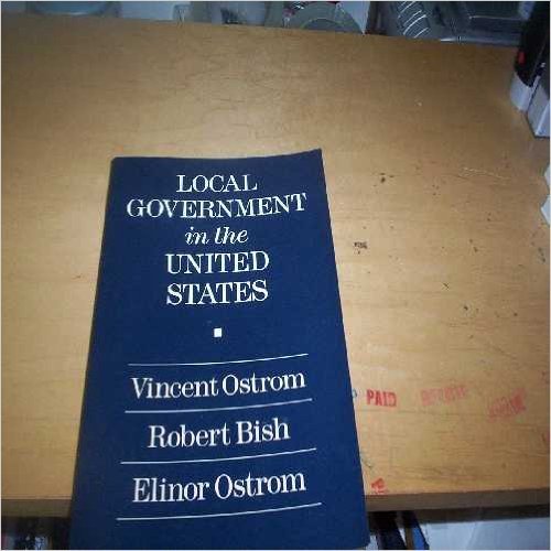 9781558150294: Local Government in the United States