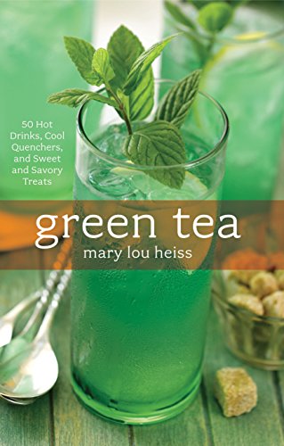 Beispielbild fr Green Tea : 50 Hot Drinks, Cool Quenchers, and Sweet and Savory Treats zum Verkauf von Better World Books