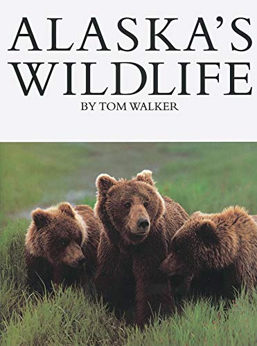 Imagen de archivo de Alaska's Wildlife a la venta por Better World Books: West