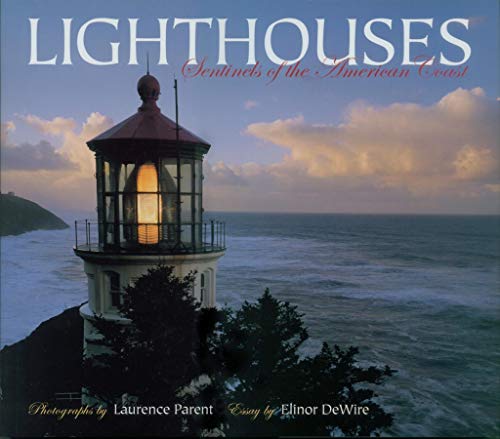 Beispielbild fr Lighthouses zum Verkauf von Library House Internet Sales