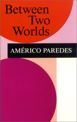 9781558850224: Between Two Worlds (English and Spanish Edition)