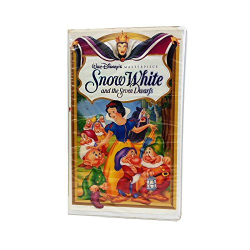 Stock image for Snow White and the Seven Dwarfs (Walt Disney's Masterpiece) for sale by Reliant Bookstore