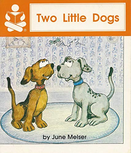 9781559111812: The Story Box, Level 1 Readers, Set G, Vol. 4: Two Little Dogs