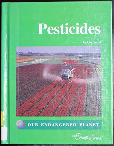 Imagen de archivo de Pesticides a la venta por Better World Books