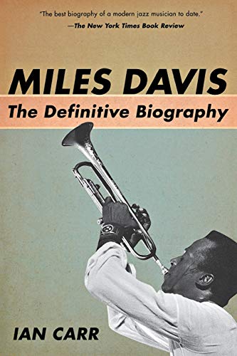 Imagen de archivo de Miles Davis : The Definitive Biography a la venta por Better World Books