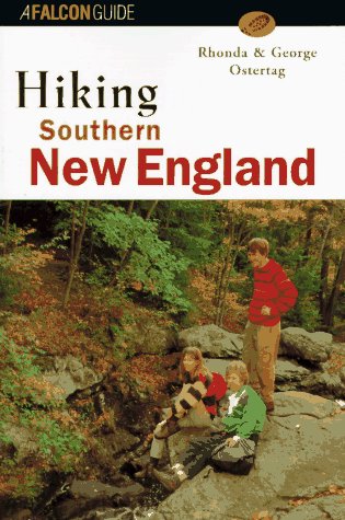 9781560445074: Hiking Southern New England (Falcon Guide)