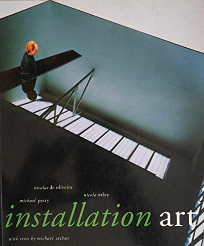 Beispielbild fr Installation Art: Installation Art zum Verkauf von ThriftBooks-Atlanta