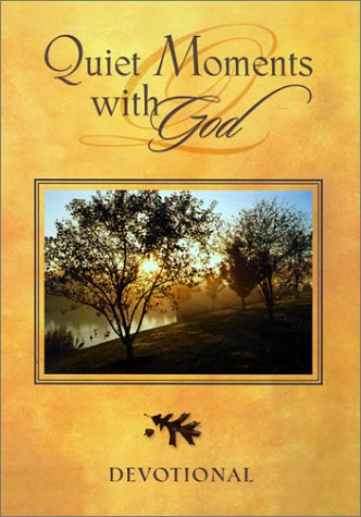 Imagen de archivo de Quiet Moments With God: Devotional a la venta por SecondSale