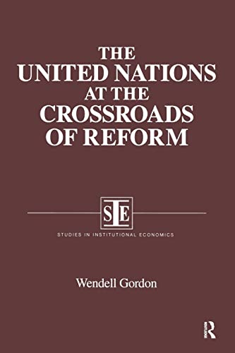 Beispielbild fr The United Nations at the Crossroads of Reform zum Verkauf von Better World Books