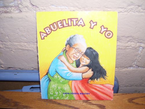 Imagen de archivo de Pan y canela B (Small Books): Abuelita y yo a la venta por SecondSale