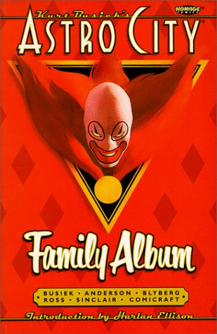 Beispielbild fr Astro City: Family Album (Kurt Busiek's Astro City) zum Verkauf von WeBuyBooks