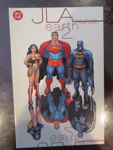 Beispielbild fr JLA: Earth 2 (JLA (DC Comics Unnumbered Paperback)) zum Verkauf von Half Price Books Inc.